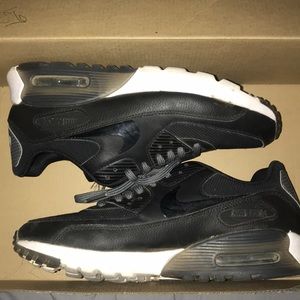 Air Max 90 Ultra